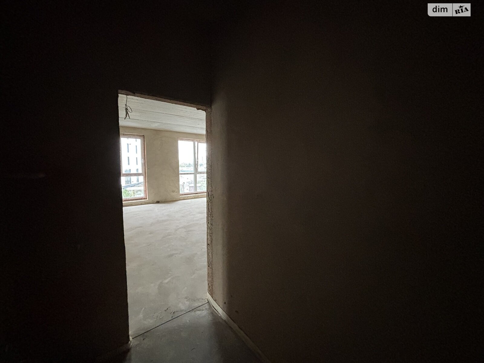 Продаж трикімнатної квартири в Минаї, на вул. Августина Волошина 22, кв. 305, фото 1