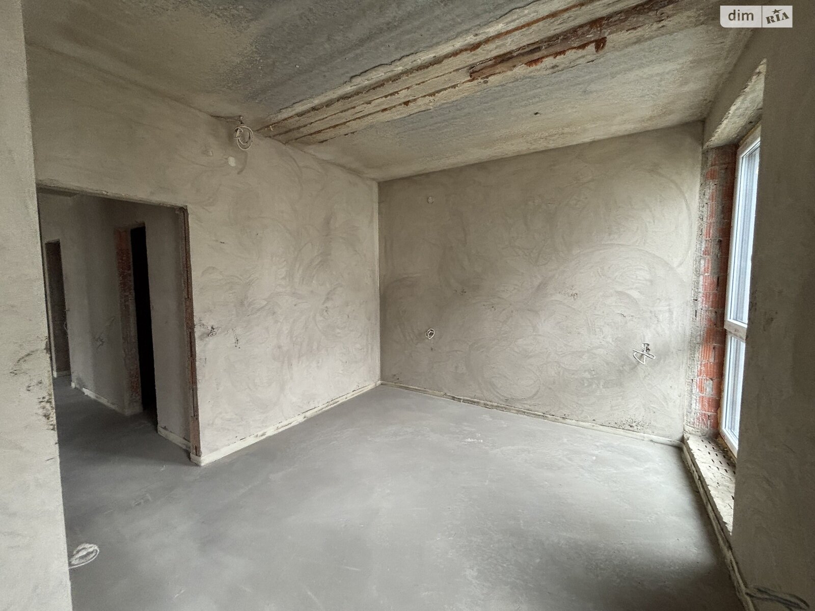 Продаж трикімнатної квартири в Минаї, на вул. Августина Волошина 22, кв. 305, фото 1