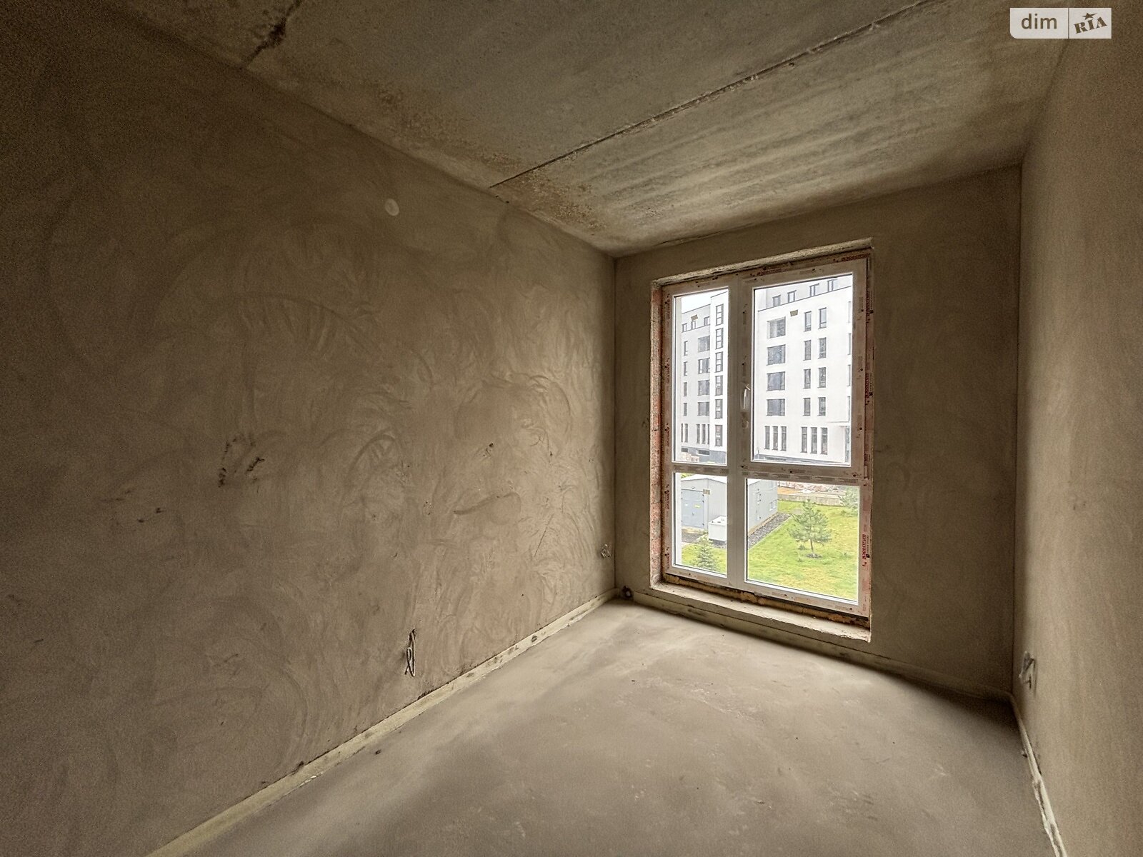 Продаж трикімнатної квартири в Минаї, на вул. Августина Волошина 22, кв. 305, фото 1