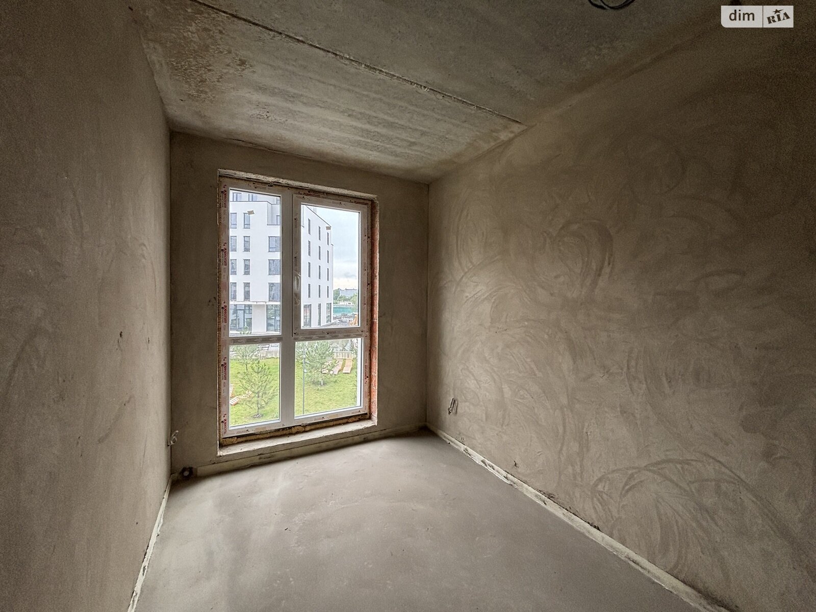 Продаж трикімнатної квартири в Минаї, на вул. Августина Волошина 22, кв. 305, фото 1