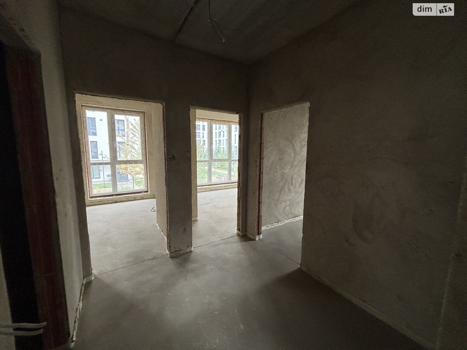 Продаж трикімнатної квартири в Минаї, на вул. Августина Волошина 22, кв. 205, фото 1