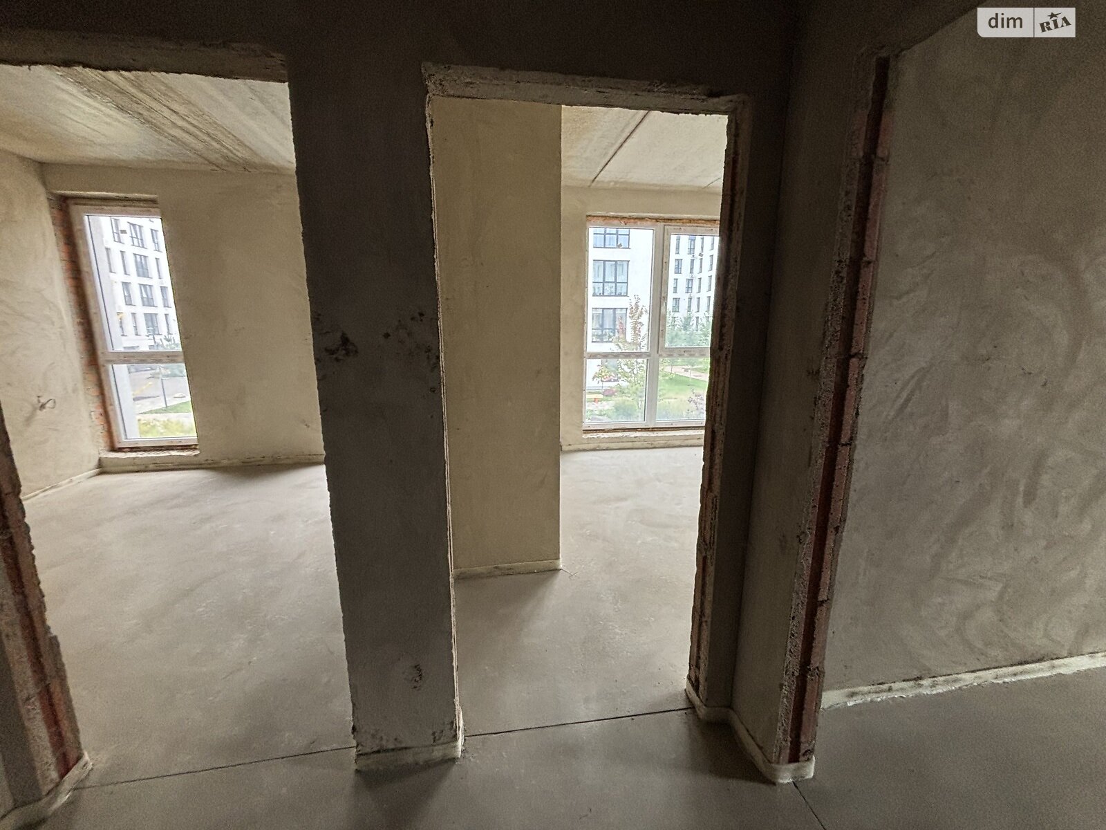 Продаж трикімнатної квартири в Минаї, на вул. Августина Волошина 22, кв. 205, фото 1