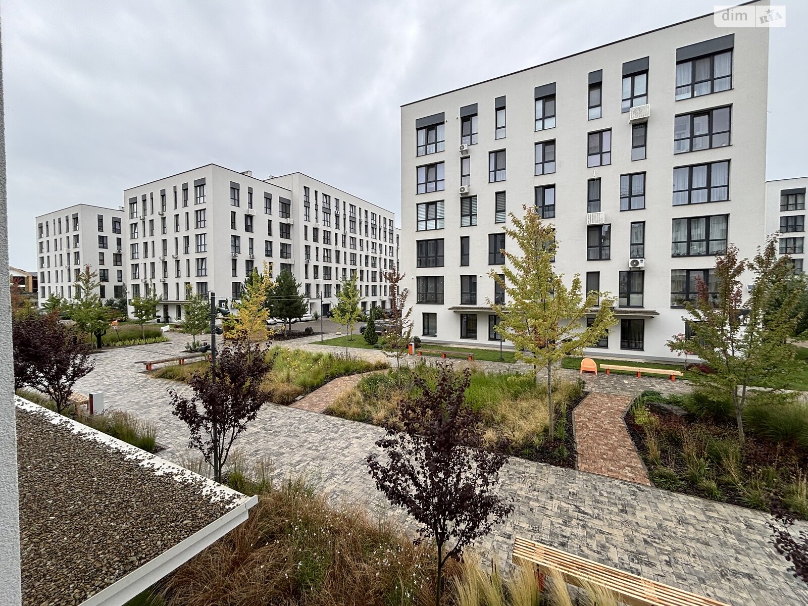 Продаж трикімнатної квартири в Минаї, на вул. Августина Волошина 22, кв. 205, фото 1