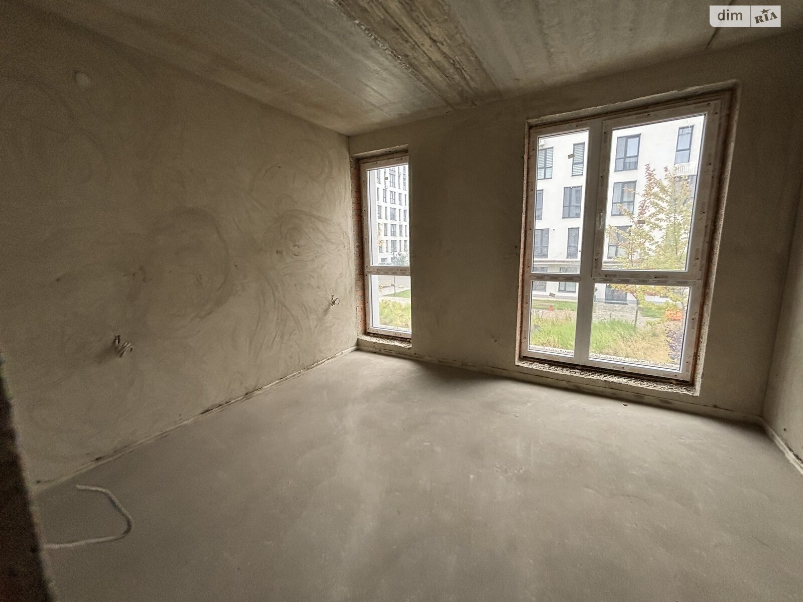 Продаж трикімнатної квартири в Минаї, на вул. Августина Волошина 22, кв. 205, фото 1