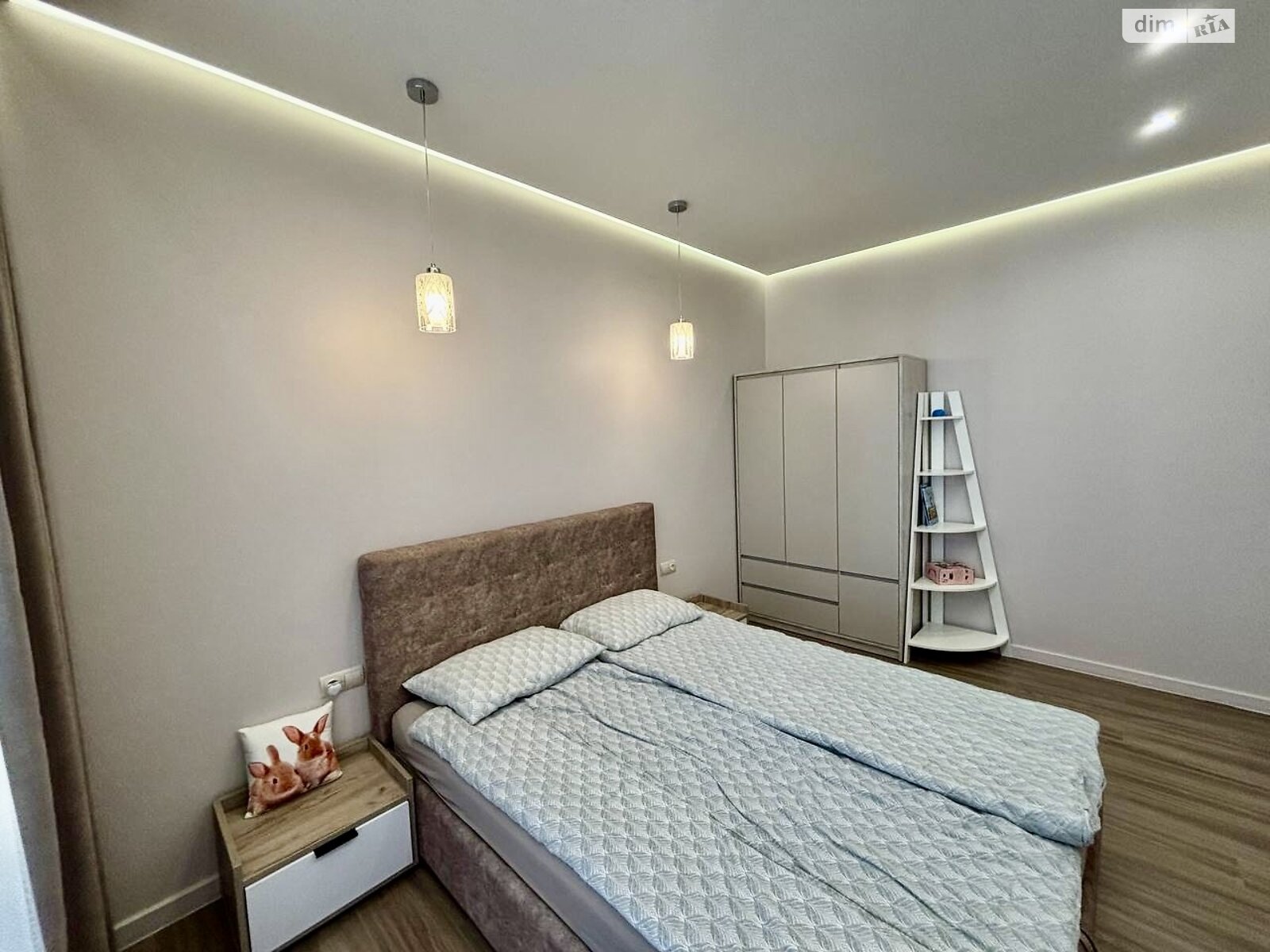 Продаж однокімнатної квартири в Минаї, на вул. Августина Волошина 14, кв. 705, фото 1