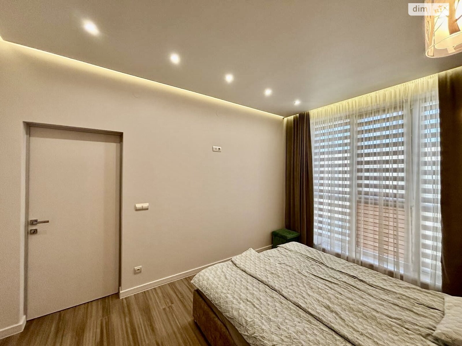 Продаж однокімнатної квартири в Минаї, на вул. Августина Волошина 14, кв. 705, фото 1