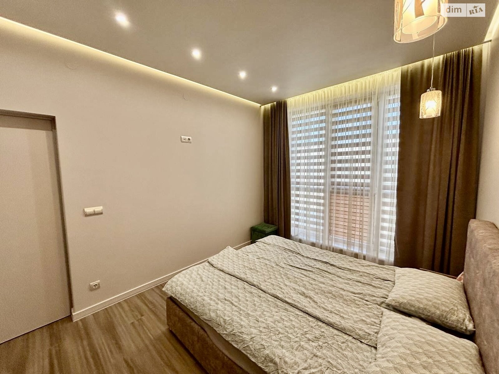 Продаж однокімнатної квартири в Минаї, на вул. Августина Волошина 14, кв. 705, фото 1