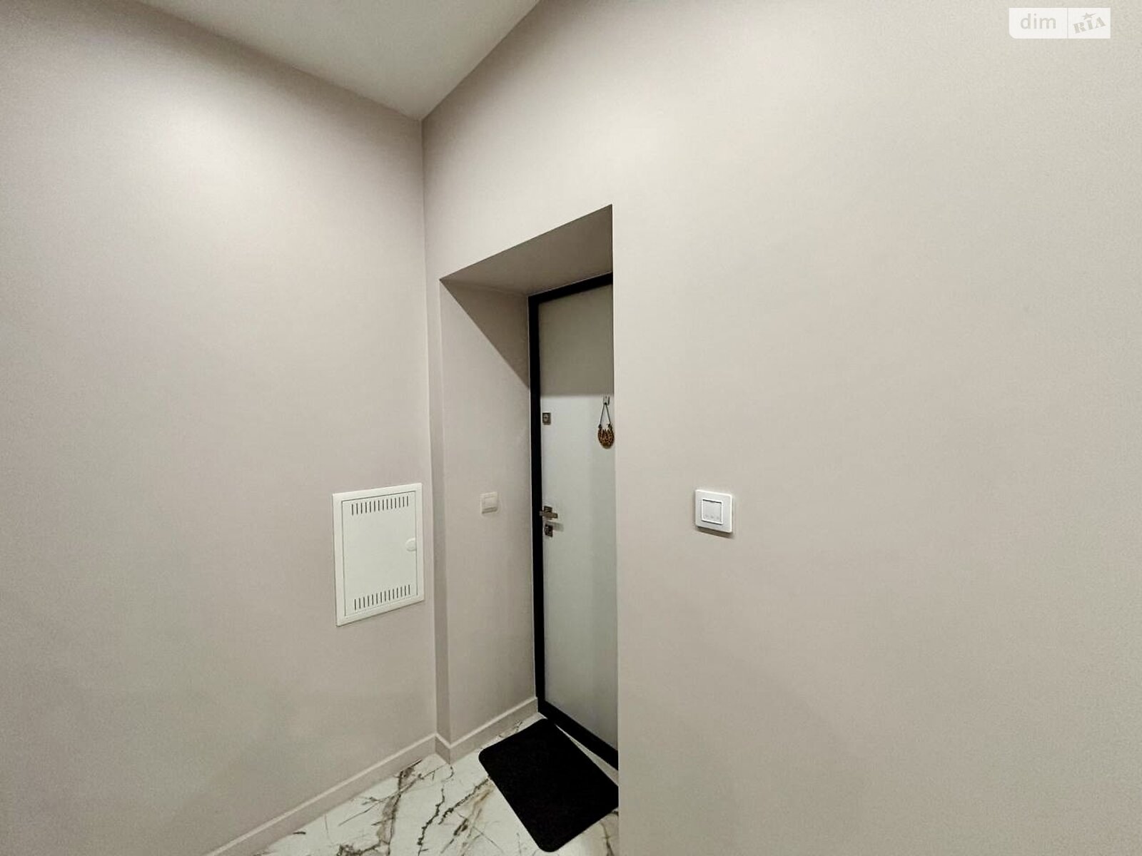 Продаж однокімнатної квартири в Минаї, на вул. Августина Волошина 14, кв. 705, фото 1