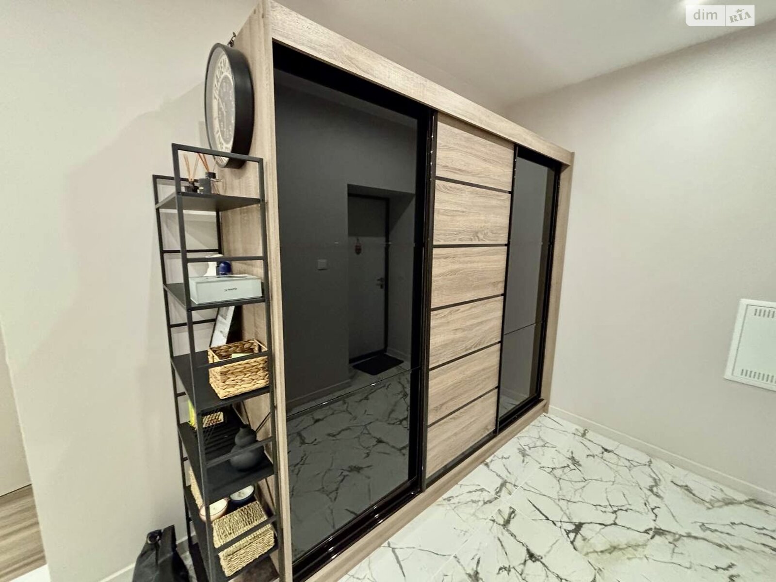 Продаж однокімнатної квартири в Минаї, на вул. Августина Волошина 14, кв. 705, фото 1