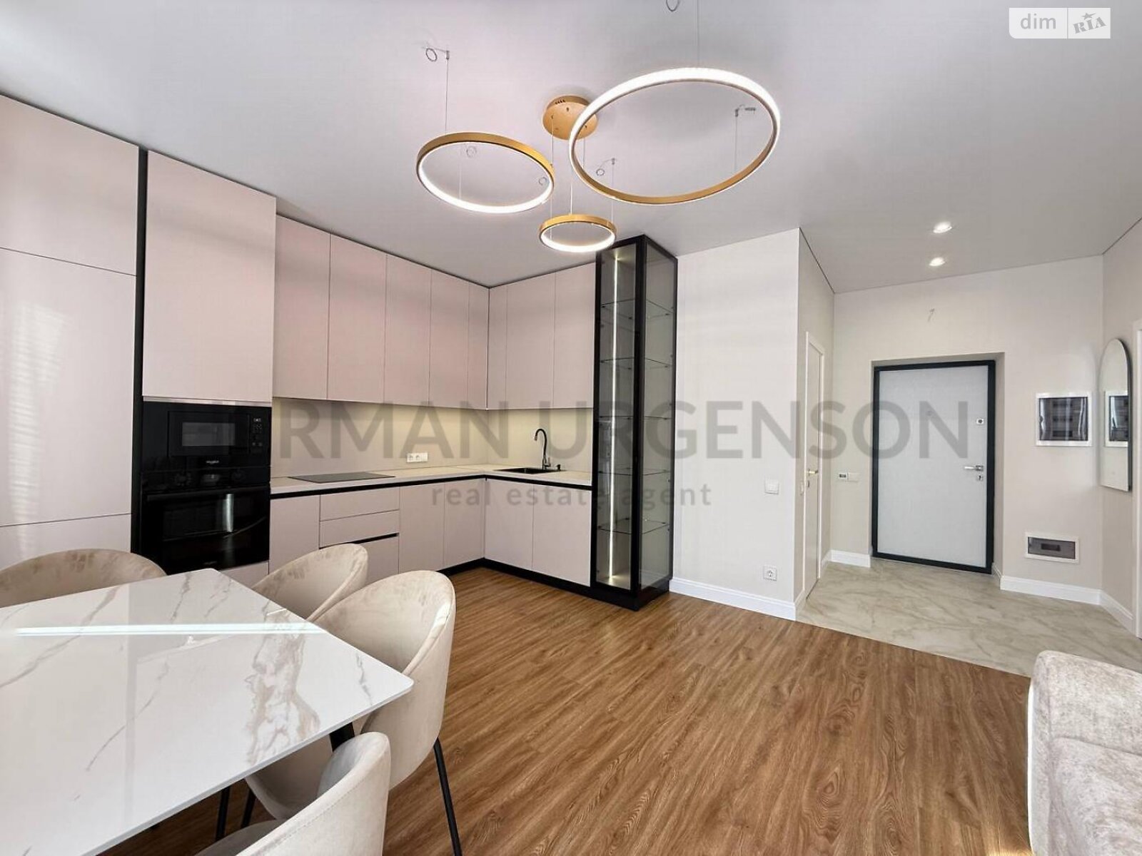 Продаж однокімнатної квартири в Минаї, на вул. Августина Волошина, фото 1