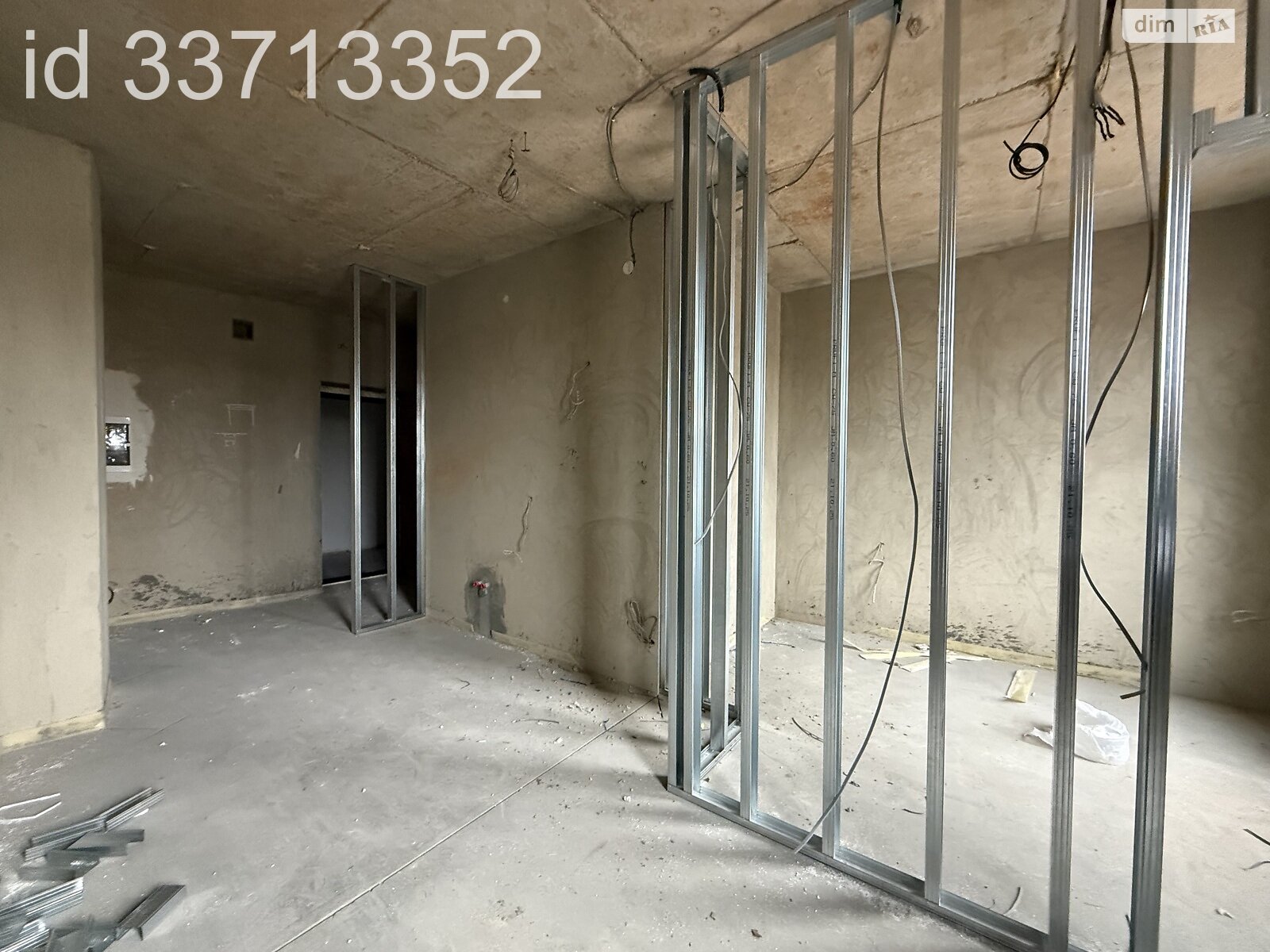 Продажа однокомнатной квартиры в Минае, на ул. Августина Волошина 18, кв. 210, фото 1