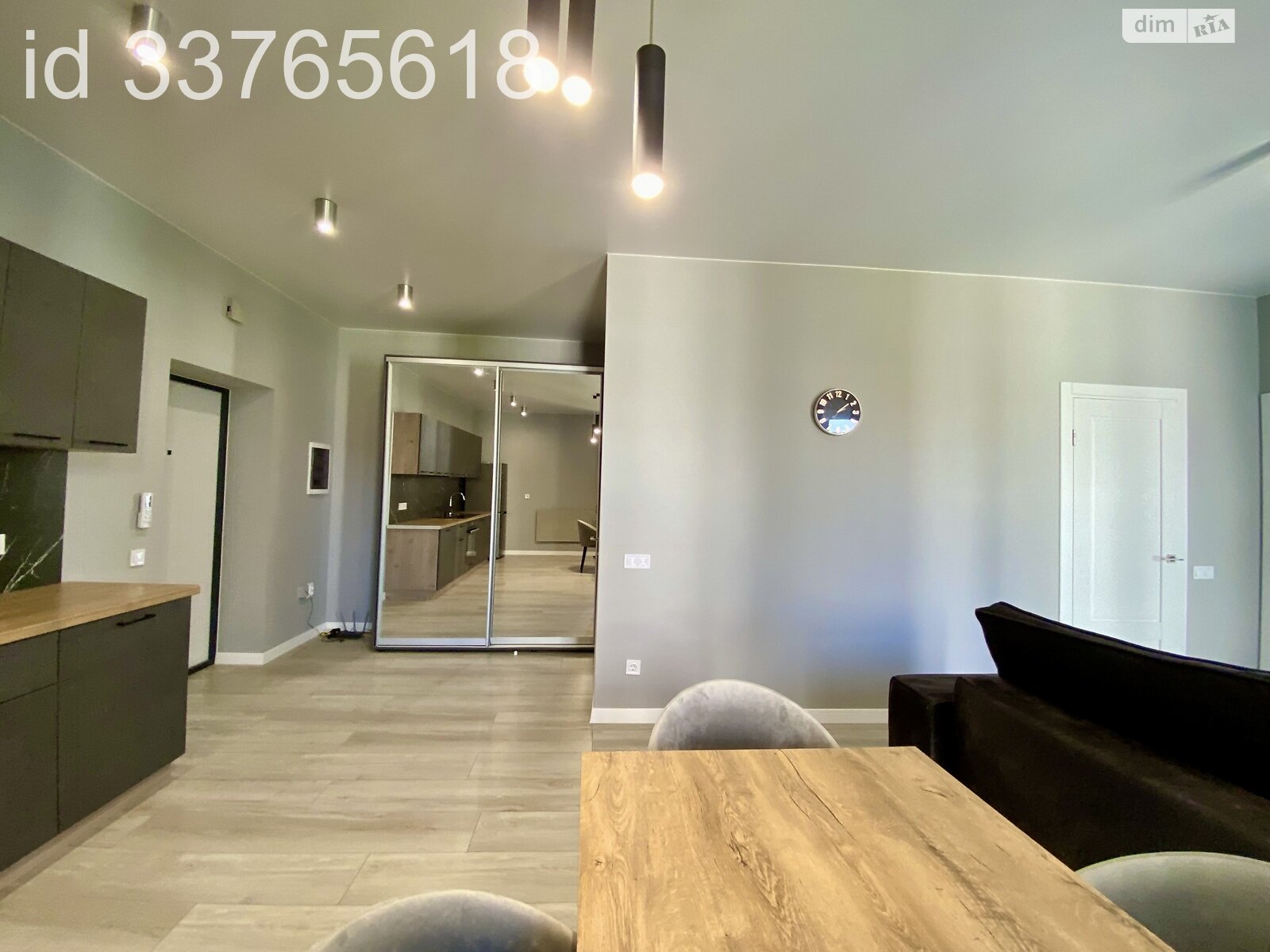 Продажа двухкомнатной квартиры в Минае, на ул. Августина Волошина 14, фото 1