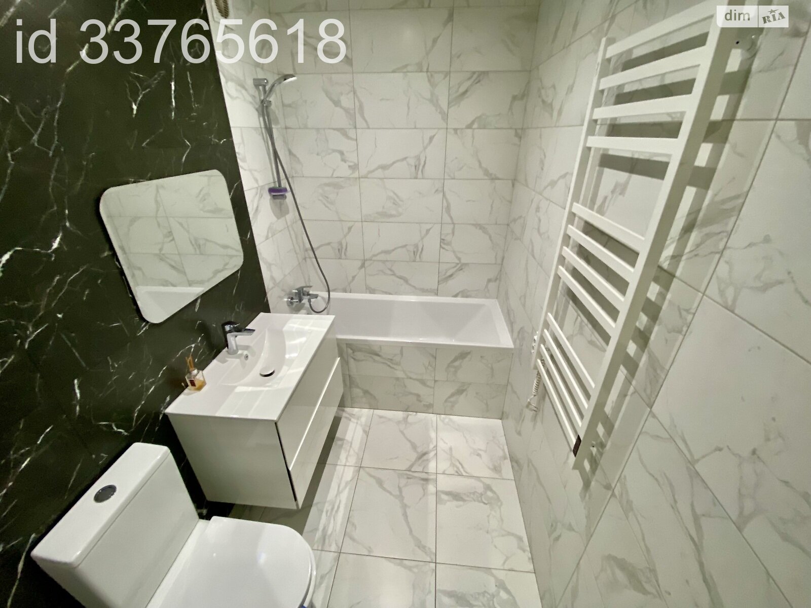 Продажа двухкомнатной квартиры в Минае, на ул. Августина Волошина 14, фото 1