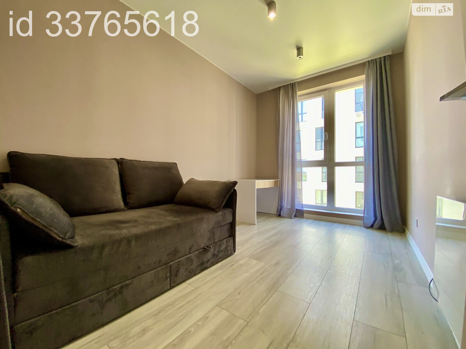 Продажа двухкомнатной квартиры в Минае, на ул. Августина Волошина 14, фото 1