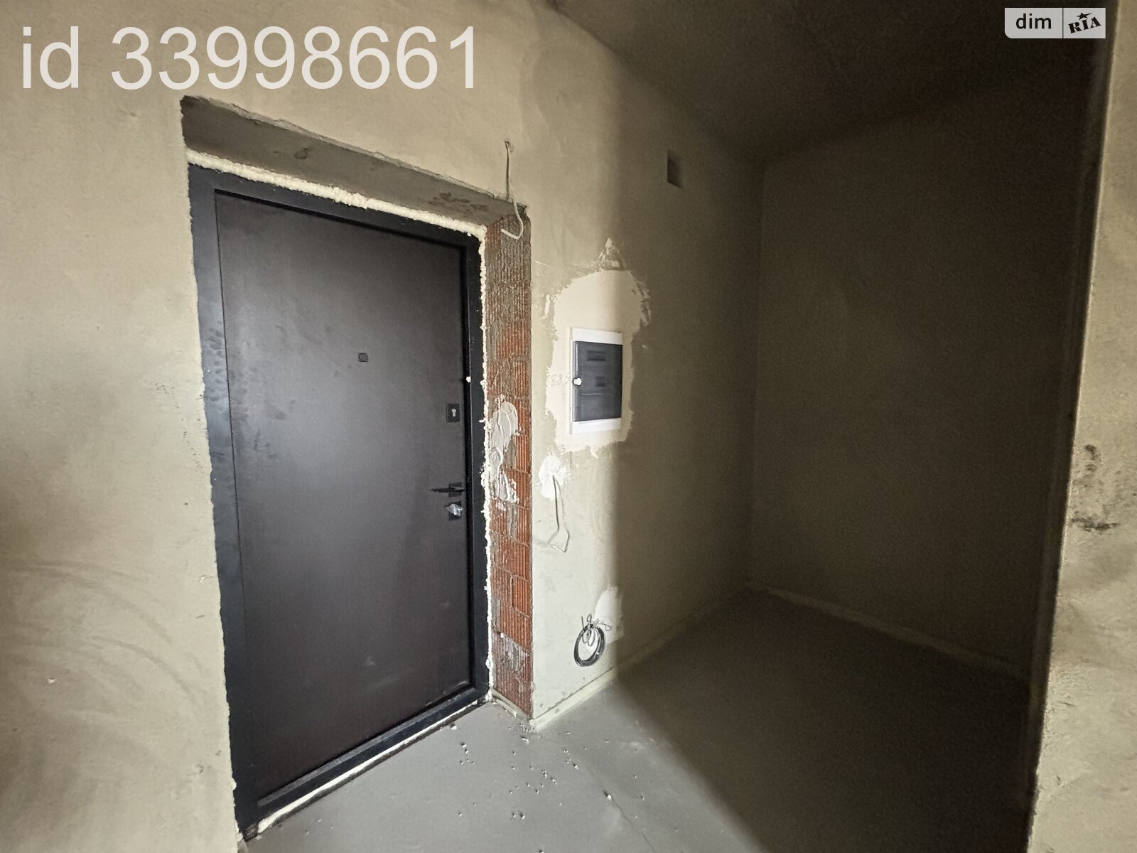 Продажа однокомнатной квартиры в Минае, на ул. Августина Волошина 18, кв. 216, фото 1 Продажа однокомнатной квартиры в Минае, на ул. Августина Волошина 18, кв. 216, фото 1