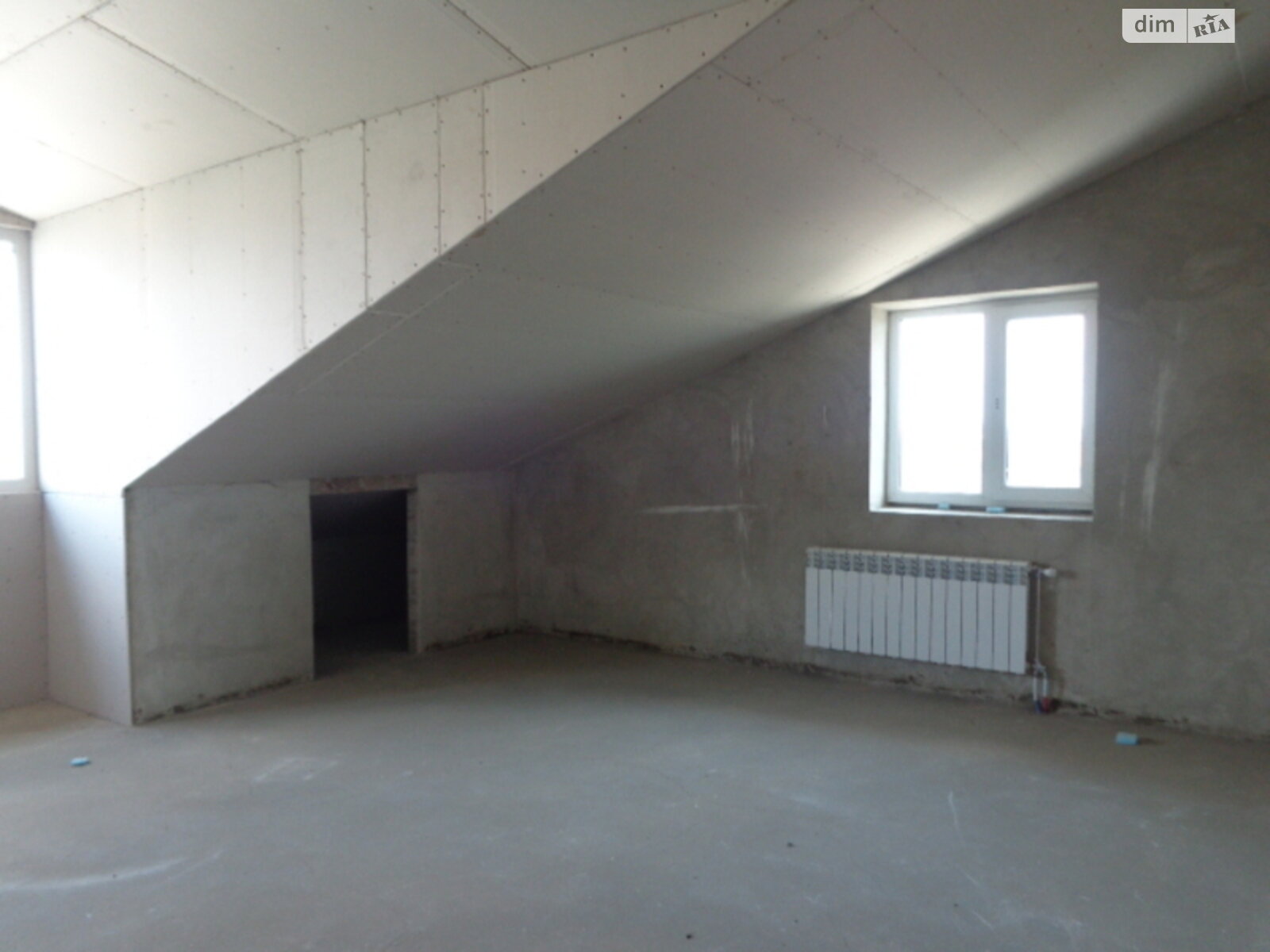 Продажа трехкомнатной квартиры в Минае, на пер. Парковый 8В, фото 1 Продажа трехкомнатной квартиры в Минае, на пер. Парковый 8В, фото 1