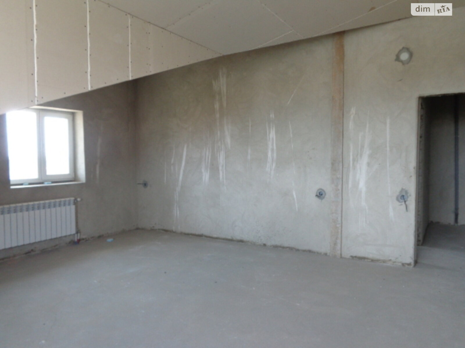 Продажа трехкомнатной квартиры в Минае, на пер. Парковый 8В, фото 1 Продажа трехкомнатной квартиры в Минае, на пер. Парковый 8В, фото 1