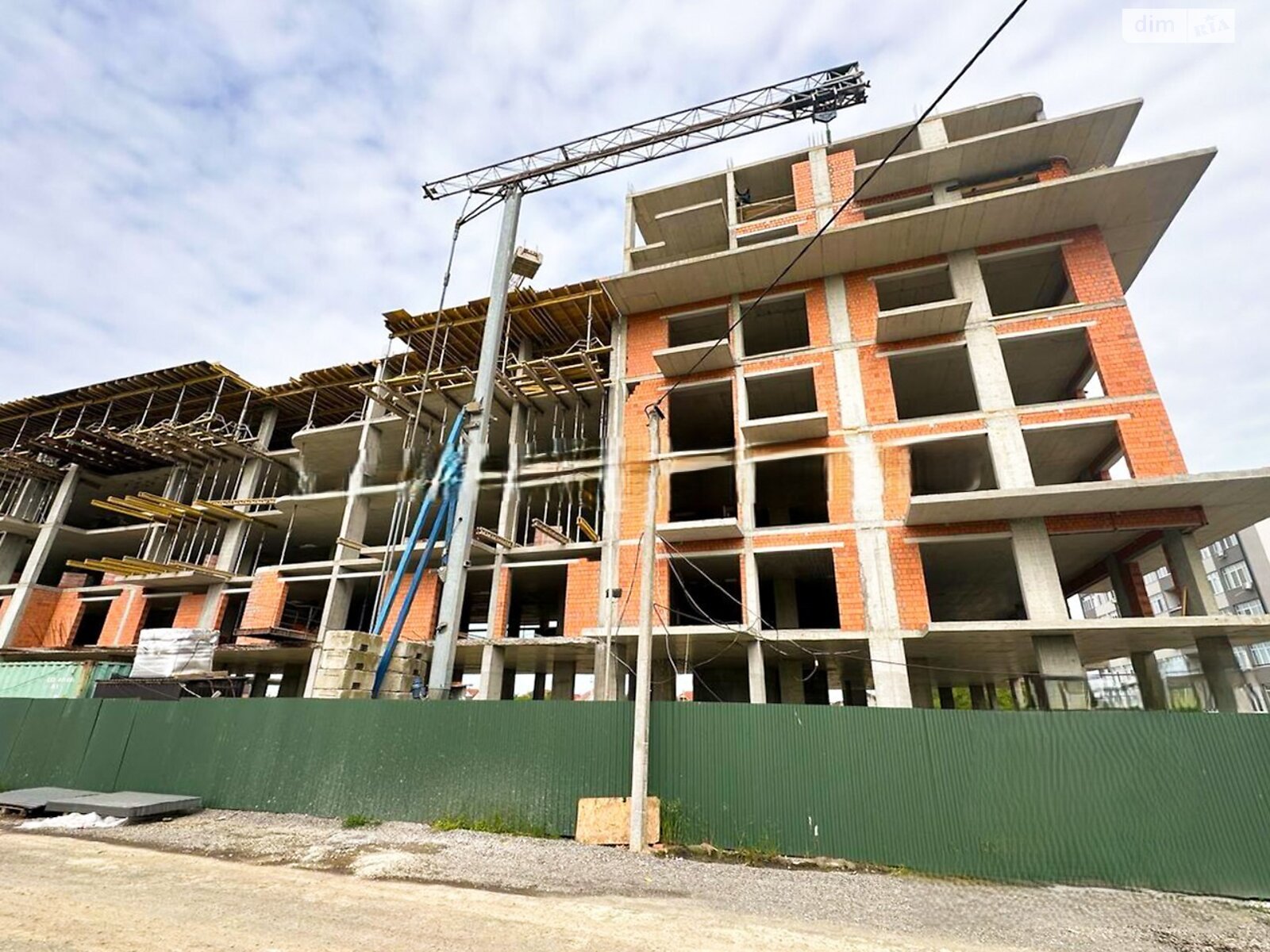 Продаж трикімнатної квартири в Минаї, на пров. Парковий, фото 1 Продаж трикімнатної квартири в Минаї, на пров. Парковий, фото 1
