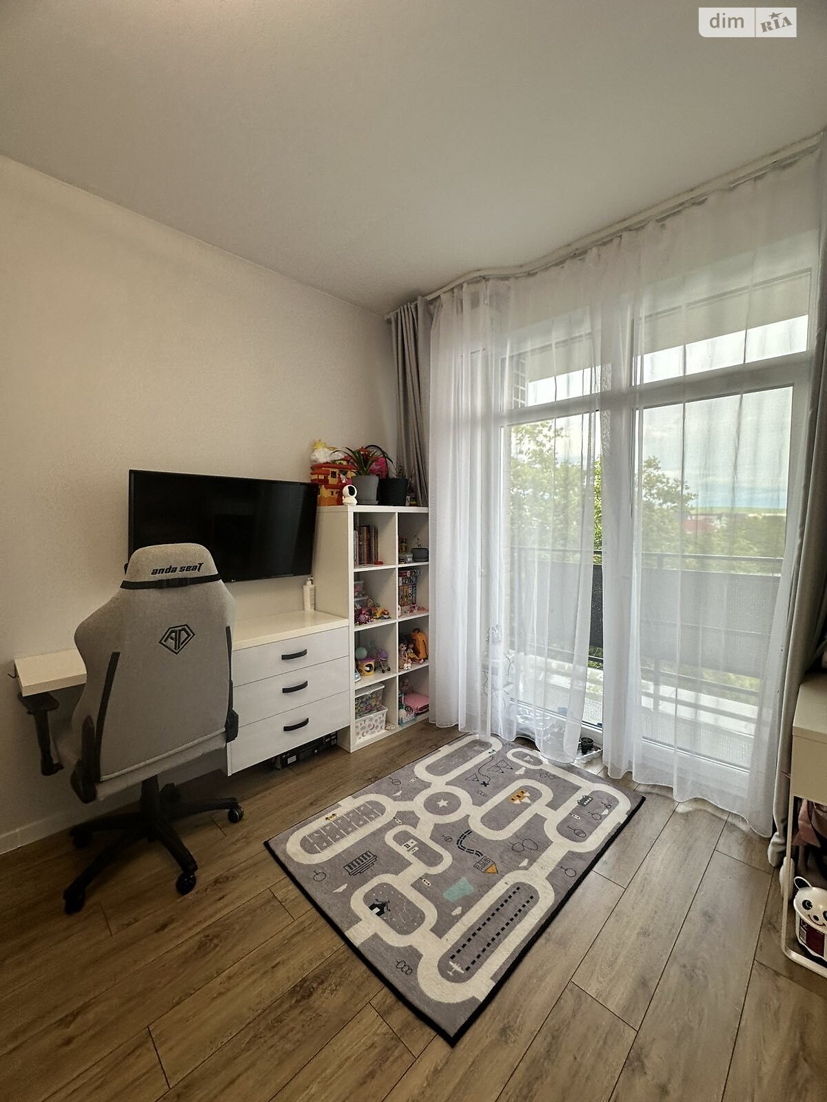 Продажа однокомнатной квартиры в Минае, на ул. Патруса-Карпатского 11А, фото 1 Продажа однокомнатной квартиры в Минае, на ул. Патруса-Карпатского 11А, фото 1