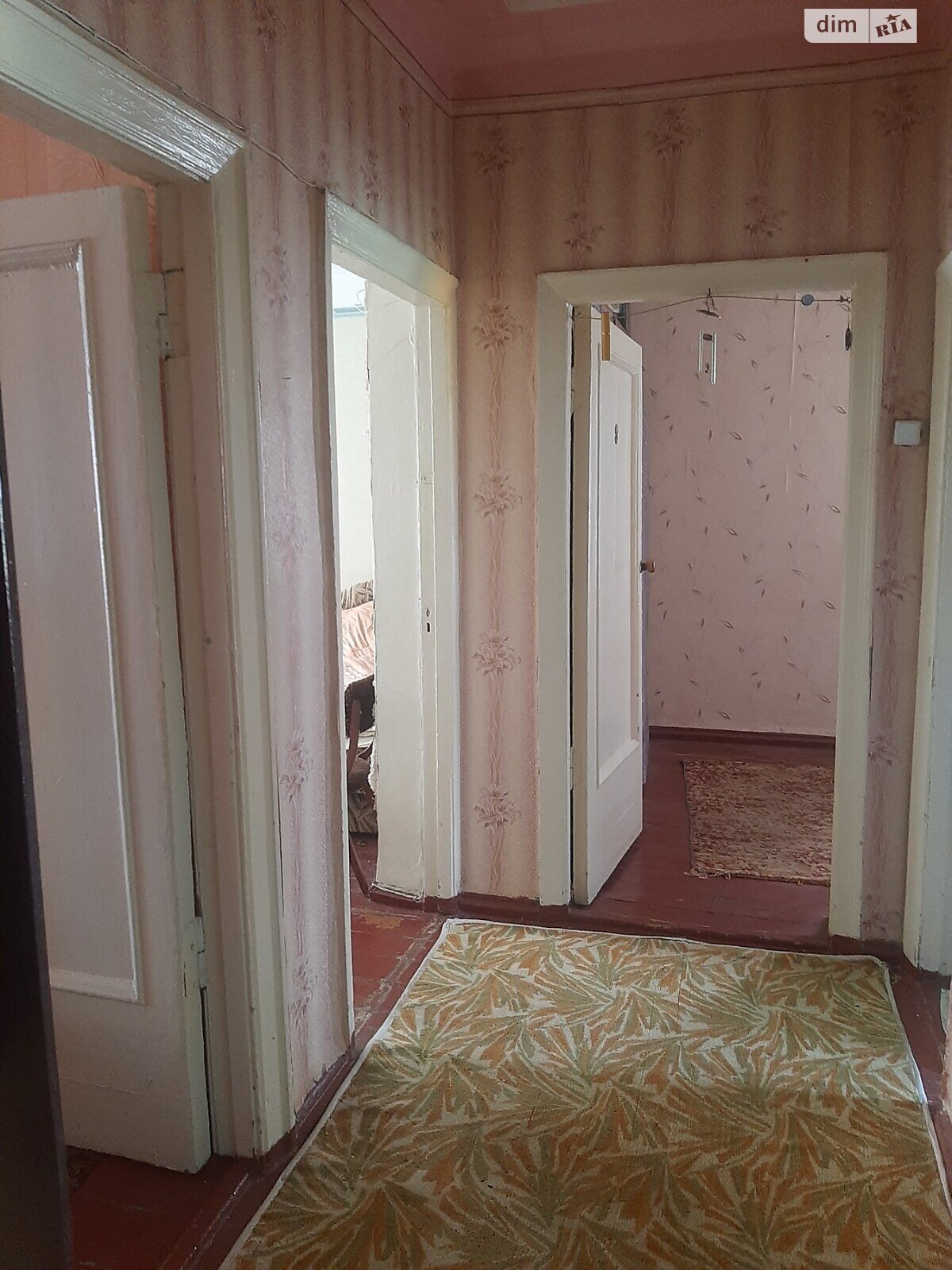 Продажа трехкомнатной квартиры в Миргороде, на ул. Александра Оксанченко 54, фото 1 Продажа трехкомнатной квартиры в Миргороде, на ул. Александра Оксанченко 54, фото 1
