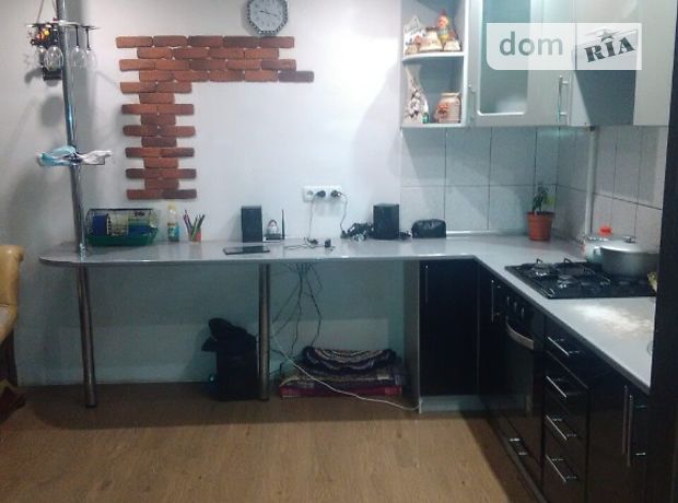 Продажа двухкомнатной квартиры в Мироновке, фото 1 Продажа двухкомнатной квартиры в Мироновке, фото 1