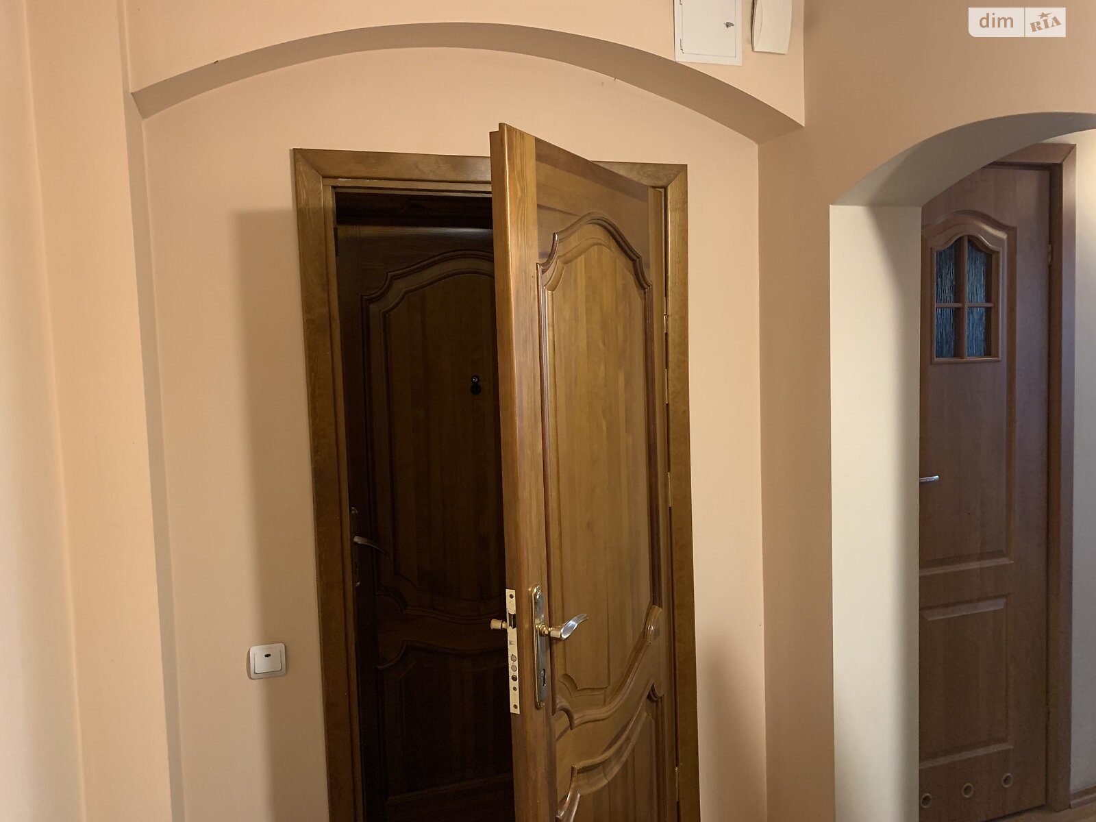 Продажа трехкомнатной квартиры в Млынове, на ул. Алексея Кирыся 29, фото 1