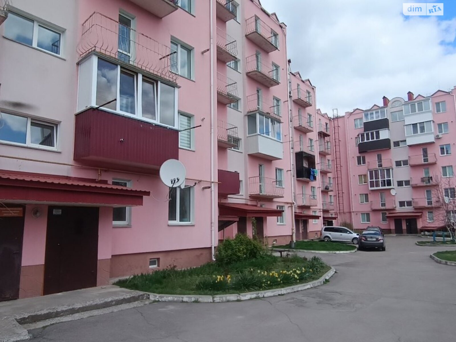 Продажа двухкомнатной квартиры в Монастырище, на ул. Гагарина 9, фото 1