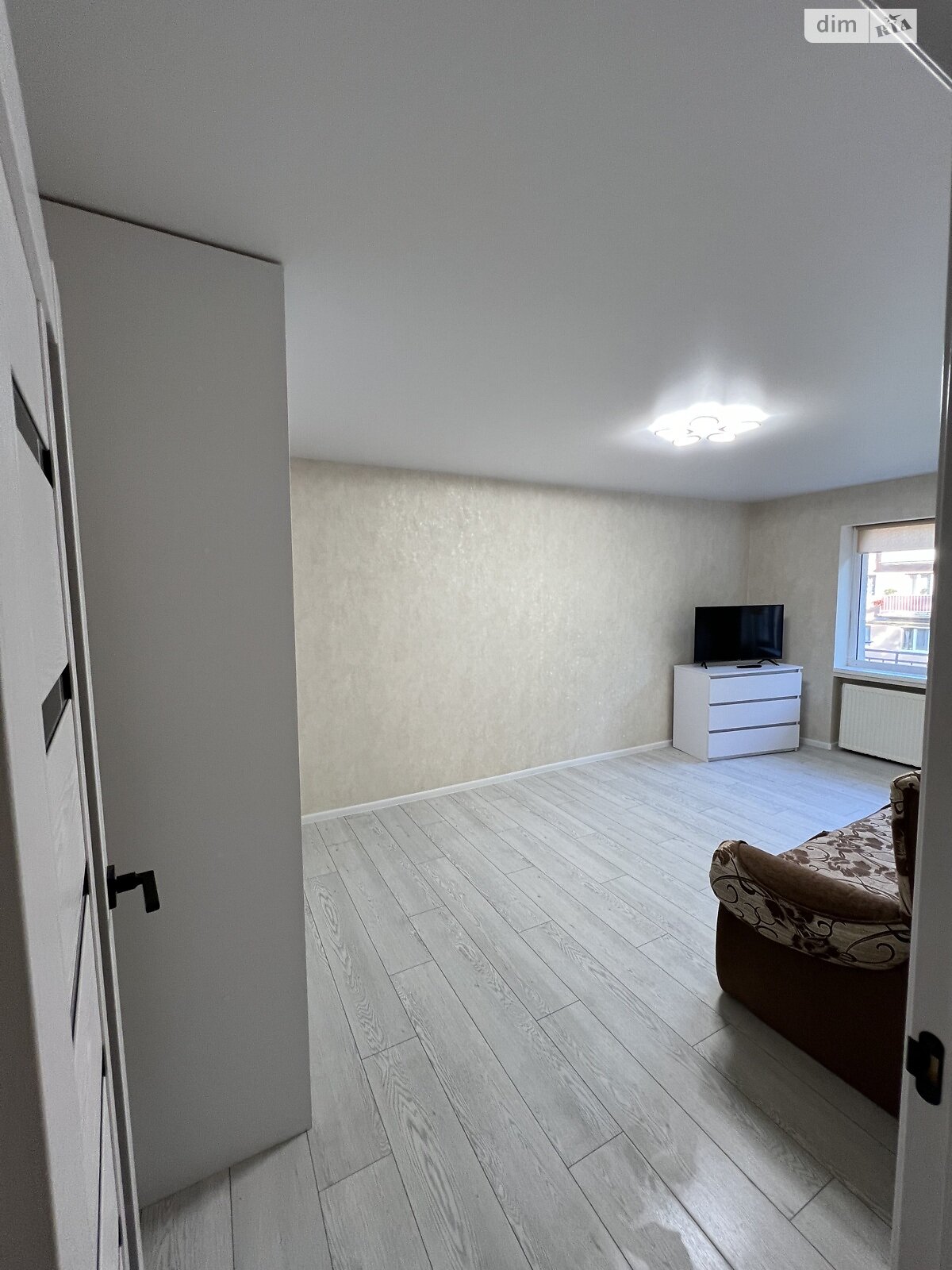 Продаж однокімнатної квартири в Мукачеві, на вул. Окружна 20, район Черемшина фото 1 Продаж однокімнатної квартири в Мукачеві, на вул. Окружна 20, район Черемшина фото 1