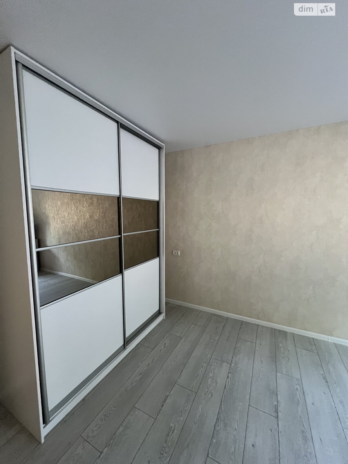 Продаж однокімнатної квартири в Мукачеві, на вул. Окружна 20, район Черемшина фото 1 Продаж однокімнатної квартири в Мукачеві, на вул. Окружна 20, район Черемшина фото 1