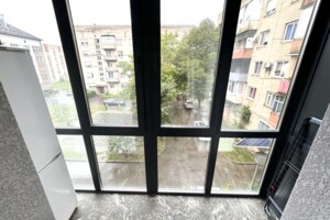 Продажа однокомнатной квартиры в Мукачеве, на ул. Ивана Франко 152, фото 2