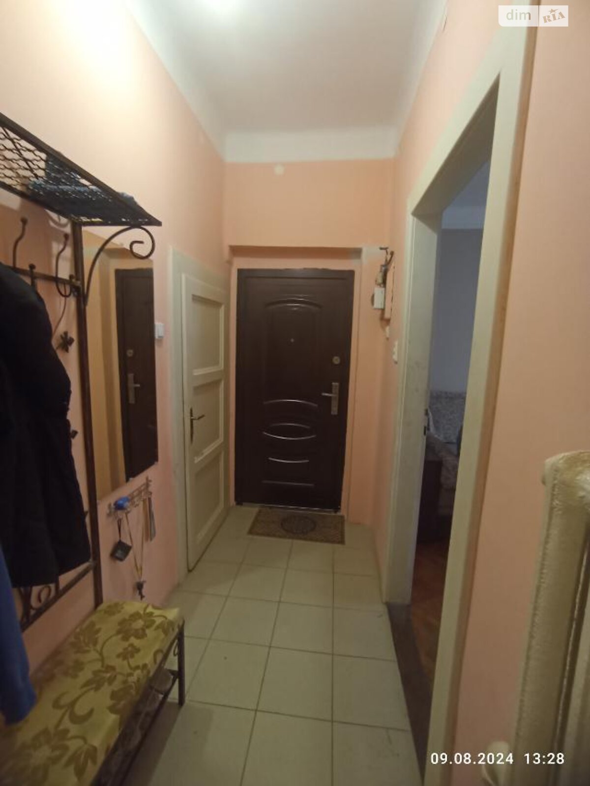 Продажа трехкомнатной квартиры в Мукачеве, на ул. Фёдора Достоевского 6, район Мукачево фото 1 Продажа трехкомнатной квартиры в Мукачеве, на ул. Фёдора Достоевского 6, район Мукачево фото 1