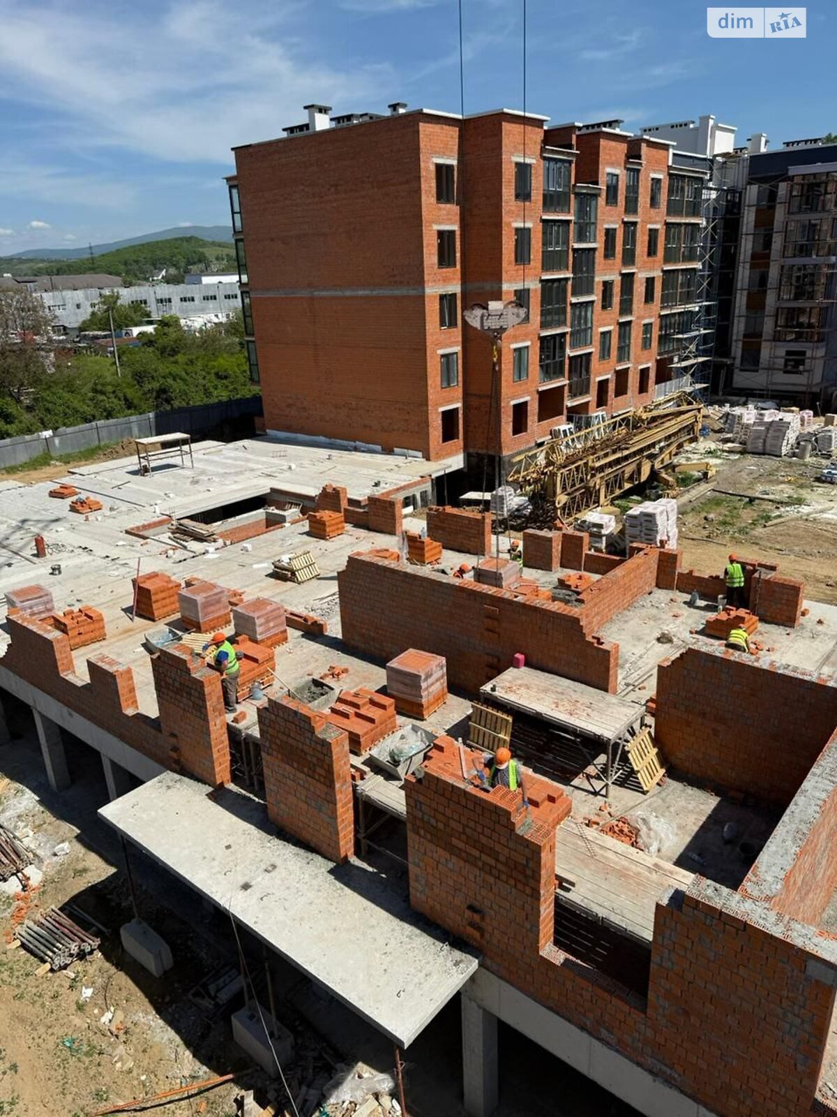 Продаж двокімнатної квартири в Мукачеві, на вул. Об'їзна а,б,в,г,д, фото 1 Продаж двокімнатної квартири в Мукачеві, на вул. Об'їзна а,б,в,г,д, фото 1