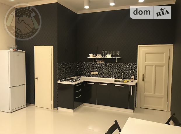 Продажа квартиры, 3 ком., Закарпатская, Мукачево, р‑н. Мукачево, площадь Мира Продажа квартиры, 3 ком., Закарпатская, Мукачево, р‑н. Мукачево, площадь Мира