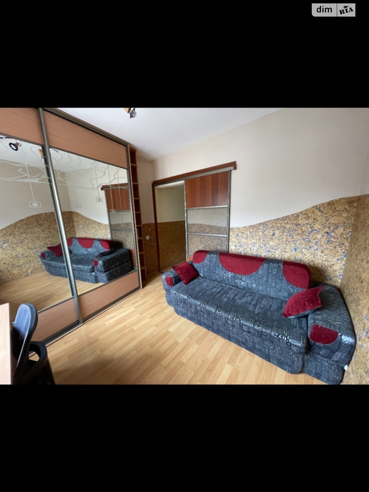 Продажа трехкомнатной квартиры в Мукачеве, на ул. Илоны Зрини 113, район Пентагон фото 1