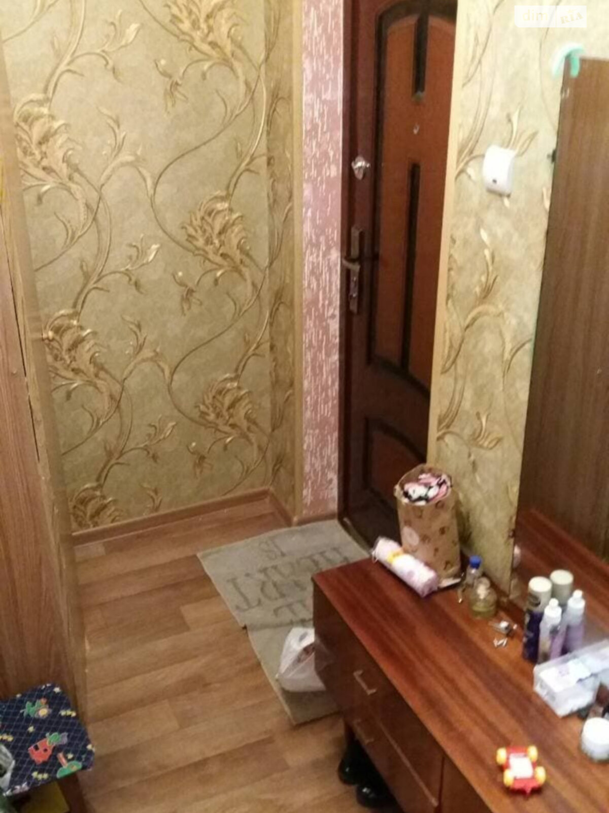 Продаж однокімнатної квартири в Мукачеві, на вул. Космонавтів 38, район Підгород фото 1 Продаж однокімнатної квартири в Мукачеві, на вул. Космонавтів 38, район Підгород фото 1