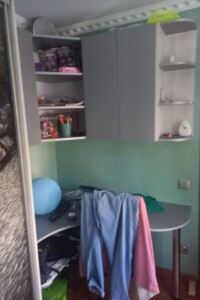 Продаж трикімнатної квартири в Мукачеві, на вул. Закарпатська 4, кв. 13, район Підгоряни фото 2