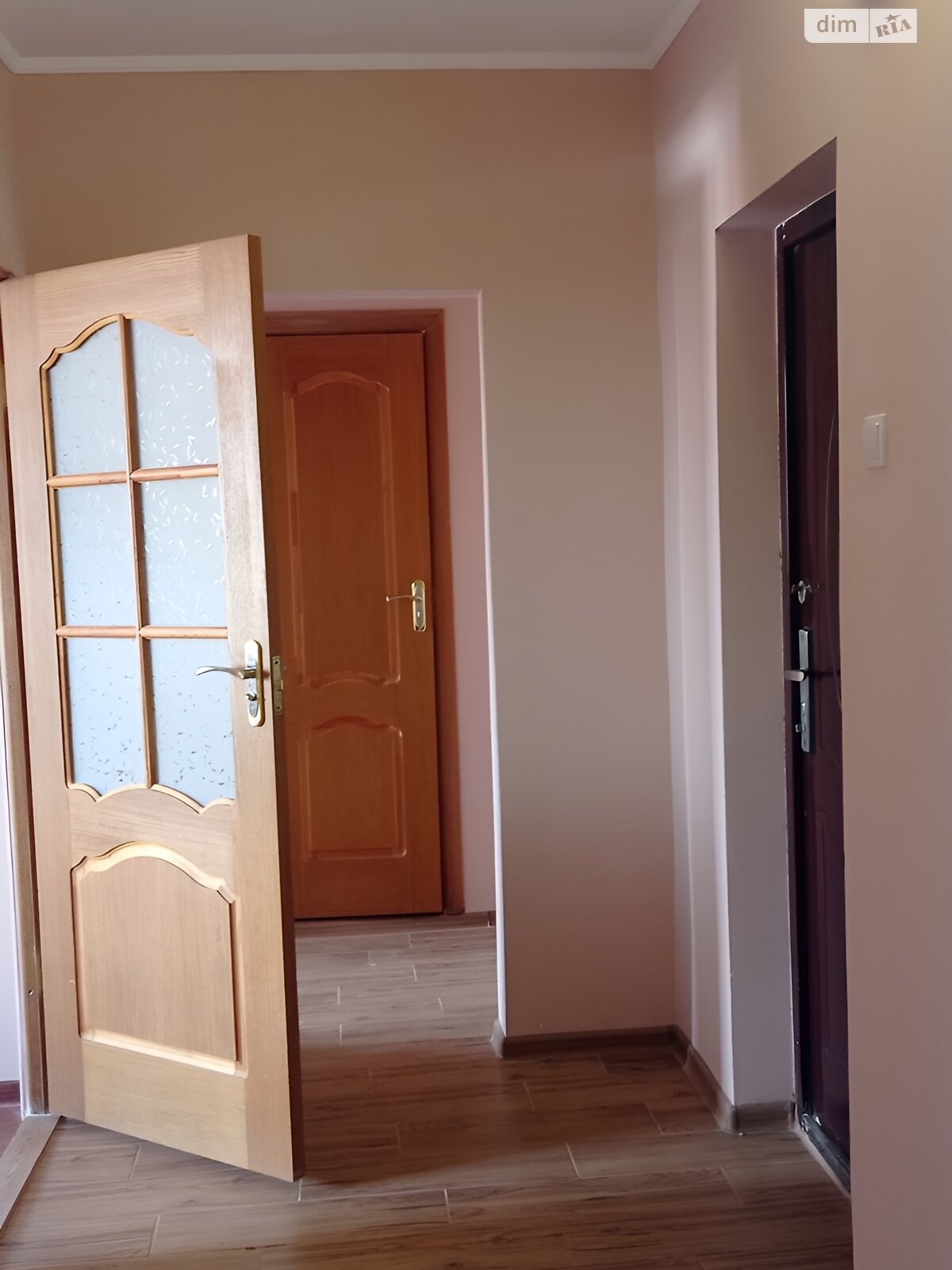 Продаж двокімнатної квартири в Мукачеві, на вул. Митрополита Володимира, район Росвигово фото 1 Продаж двокімнатної квартири в Мукачеві, на вул. Митрополита Володимира, район Росвигово фото 1