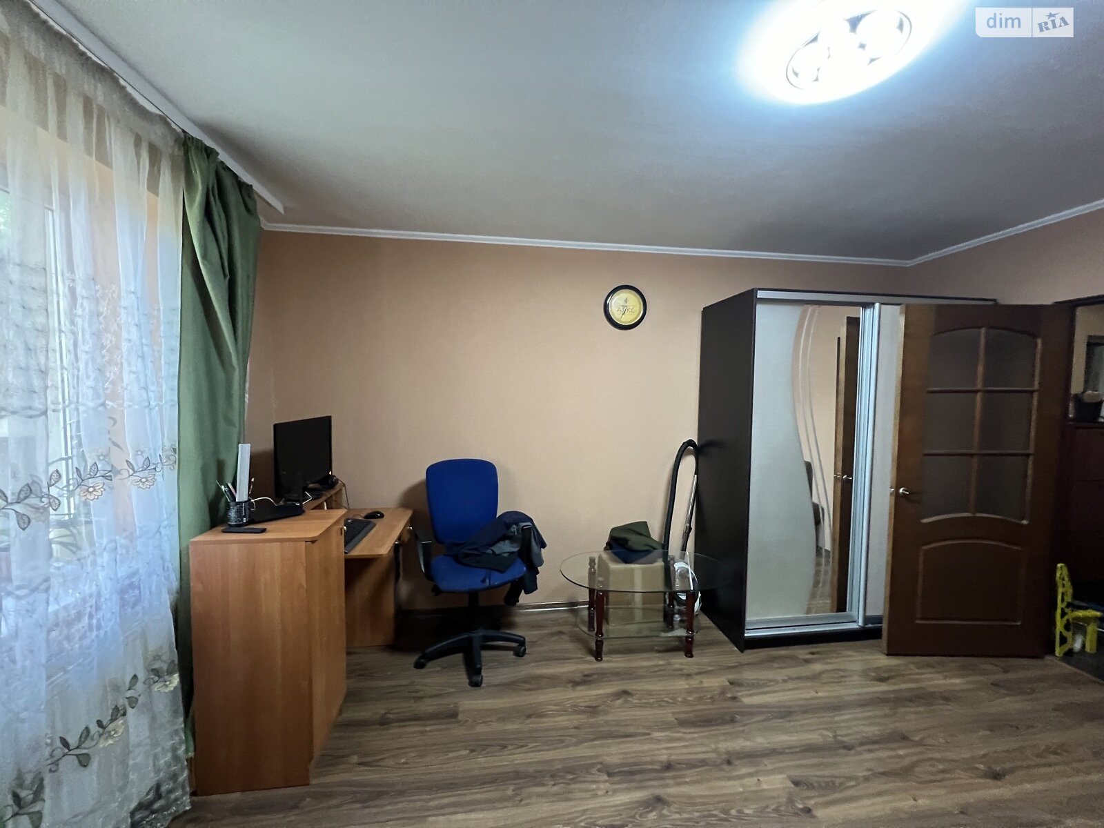 Продаж двокімнатної квартири в Мукачеві, на вул. Росвигівська, район Росвигово фото 1 Продаж двокімнатної квартири в Мукачеві, на вул. Росвигівська, район Росвигово фото 1