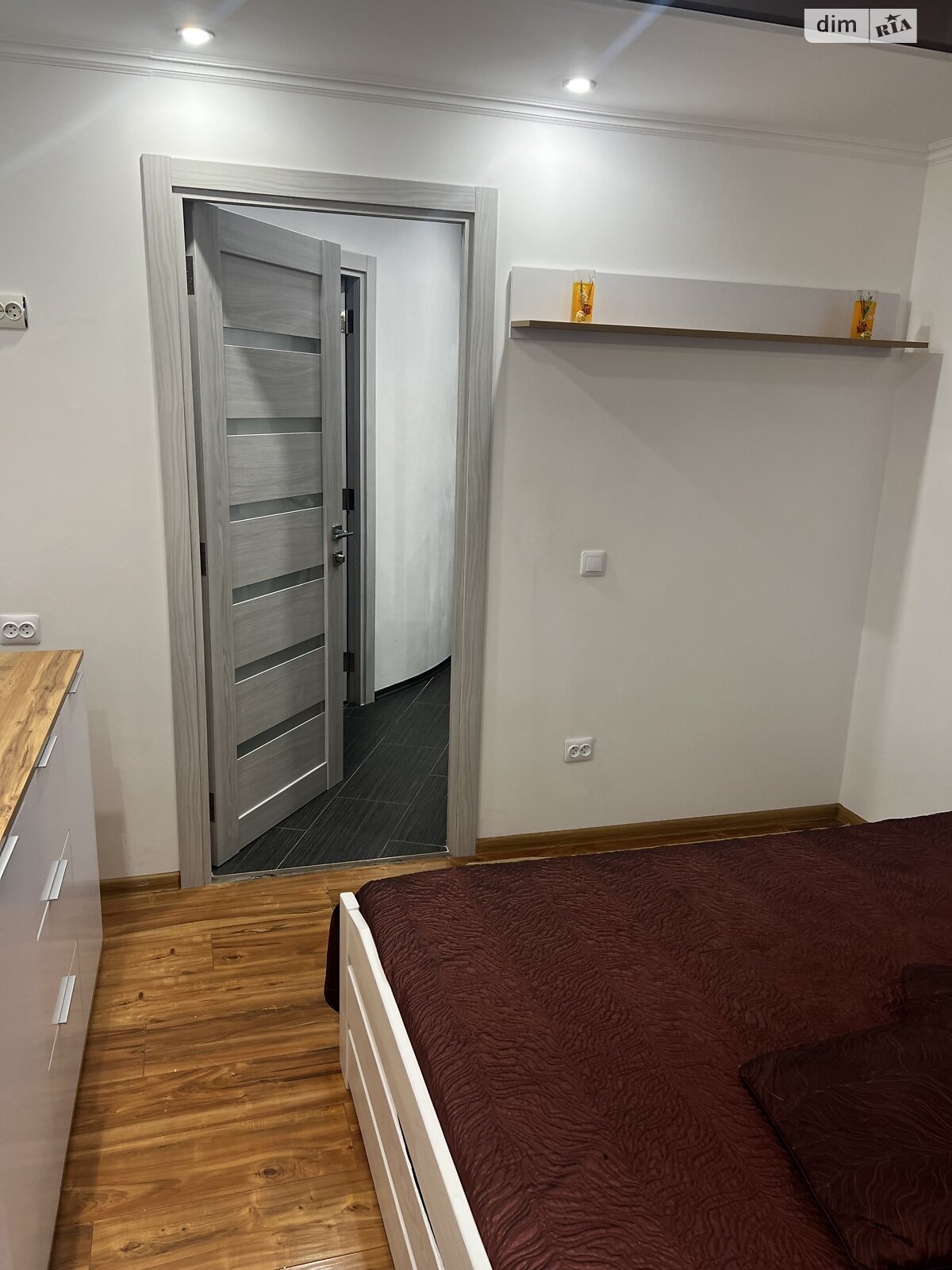 Продаж трикімнатної квартири в Мукачеві, на вул. Росвигівська 21, район Росвигово фото 1 Продаж трикімнатної квартири в Мукачеві, на вул. Росвигівська 21, район Росвигово фото 1