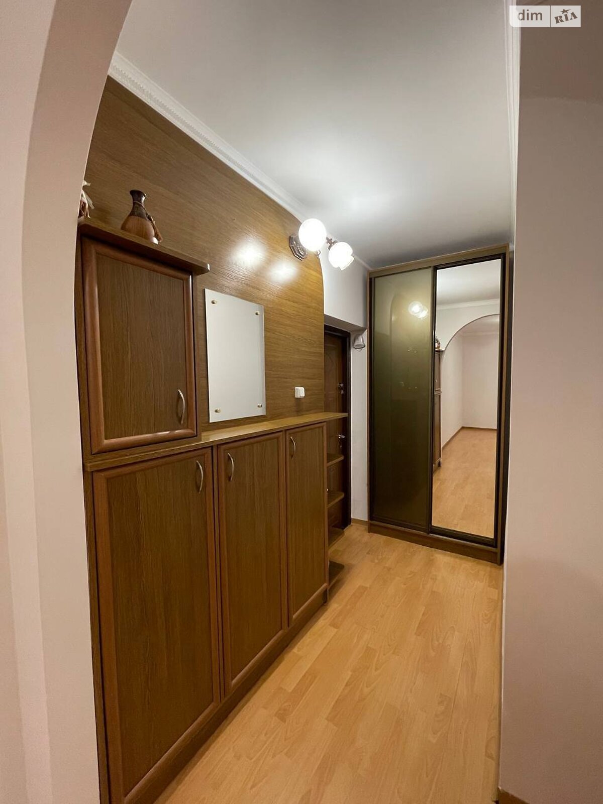 Продажа двухкомнатной квартиры в Мукачеве, на ул. Варшавская 39В, кв. 23, район Росвигово фото 1 Продажа двухкомнатной квартиры в Мукачеве, на ул. Варшавская 39В, кв. 23, район Росвигово фото 1