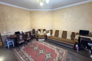 Продажа однокомнатной квартиры в Мукачеве, на ул. Августина Штефана 8, район Центр фото 2