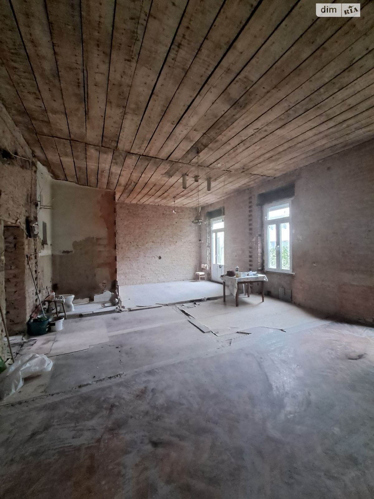 Продаж двокімнатної квартири в Мукачеві, на центр, район Центр фото 1 Продаж двокімнатної квартири в Мукачеві, на центр, район Центр фото 1