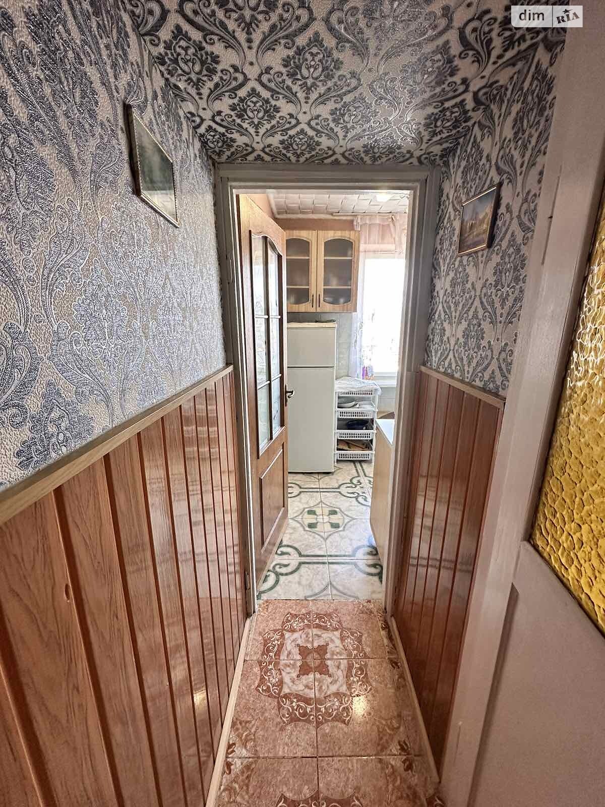 Продаж трикімнатної квартири в Мукачеві, на центр, район Центр фото 1 Продаж трикімнатної квартири в Мукачеві, на центр, район Центр фото 1