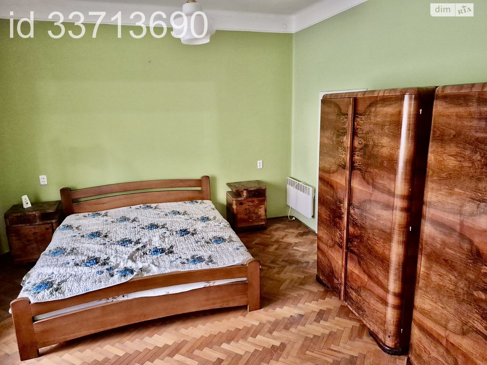 Продаж трикімнатної квартири в Мукачеві, на вул. Латоричний двір 6-1, кв. 5, район Центр фото 1