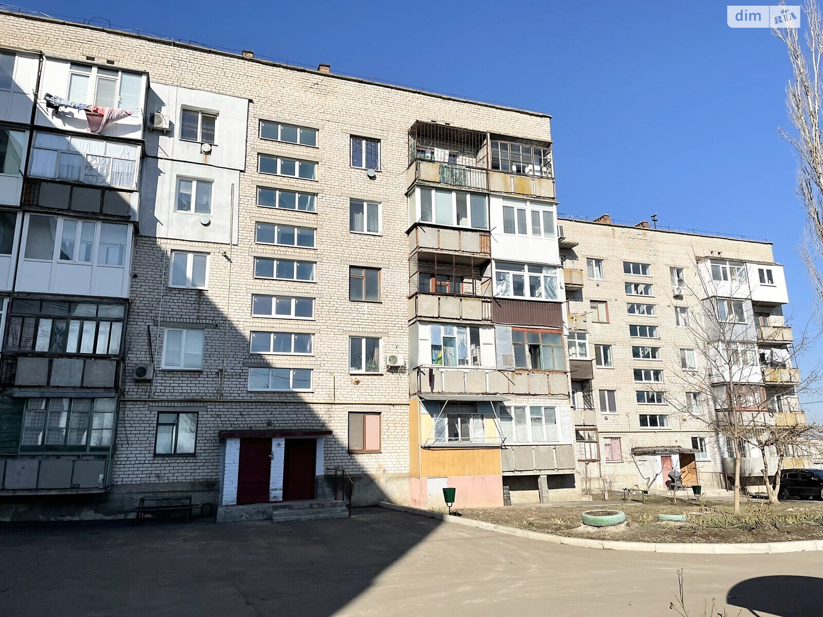 Продаж однокімнатної квартири в Надбузькому, на вул. Павла Глазового, фото 1
