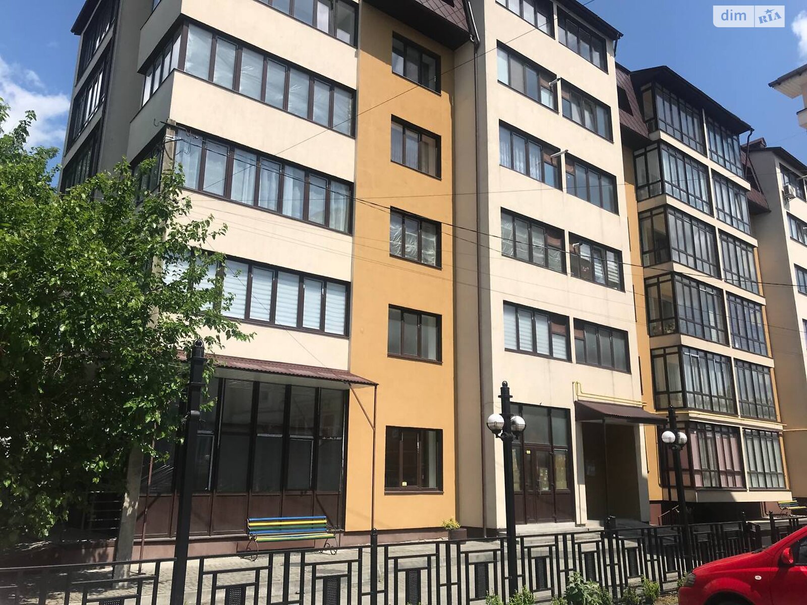 Продаж двокімнатної квартири в Надворній, на вул. Мазепи 32, фото 1 Продаж двокімнатної квартири в Надворній, на вул. Мазепи 32, фото 1