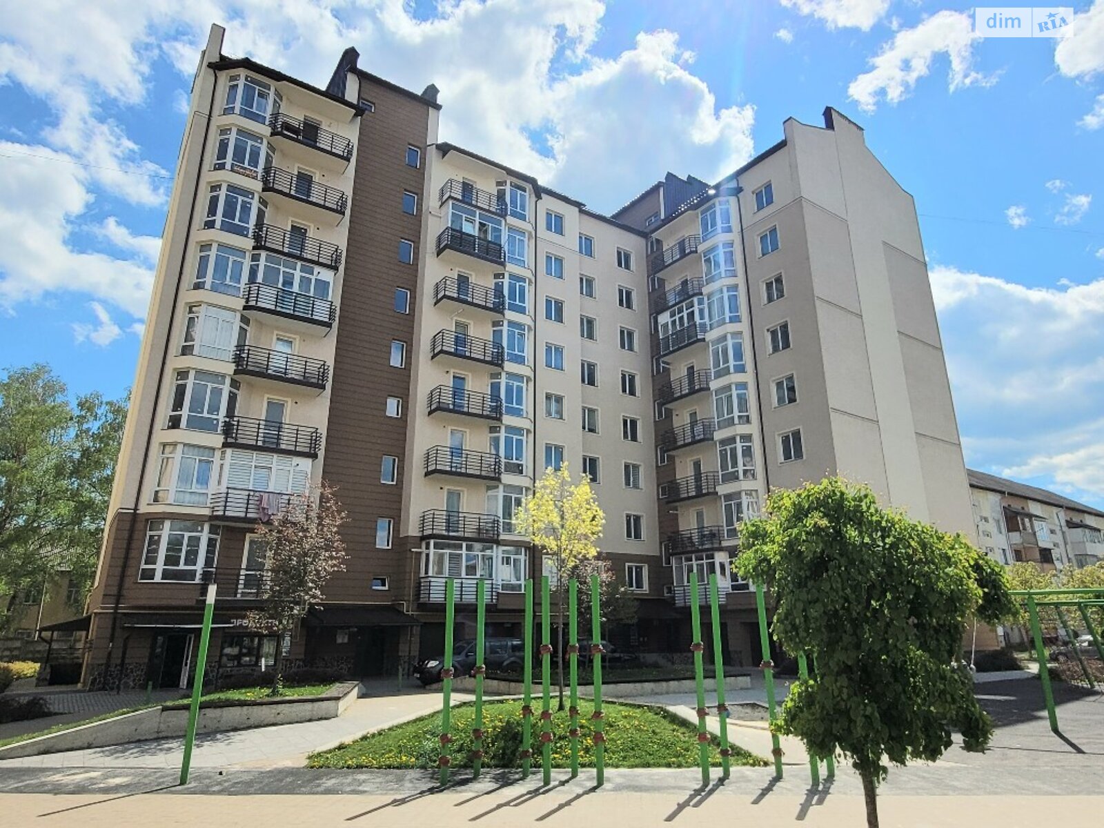 Продажа двухкомнатной квартиры в Надворной, на ул. Дмитрия Сирика 30, район Надворная фото 1