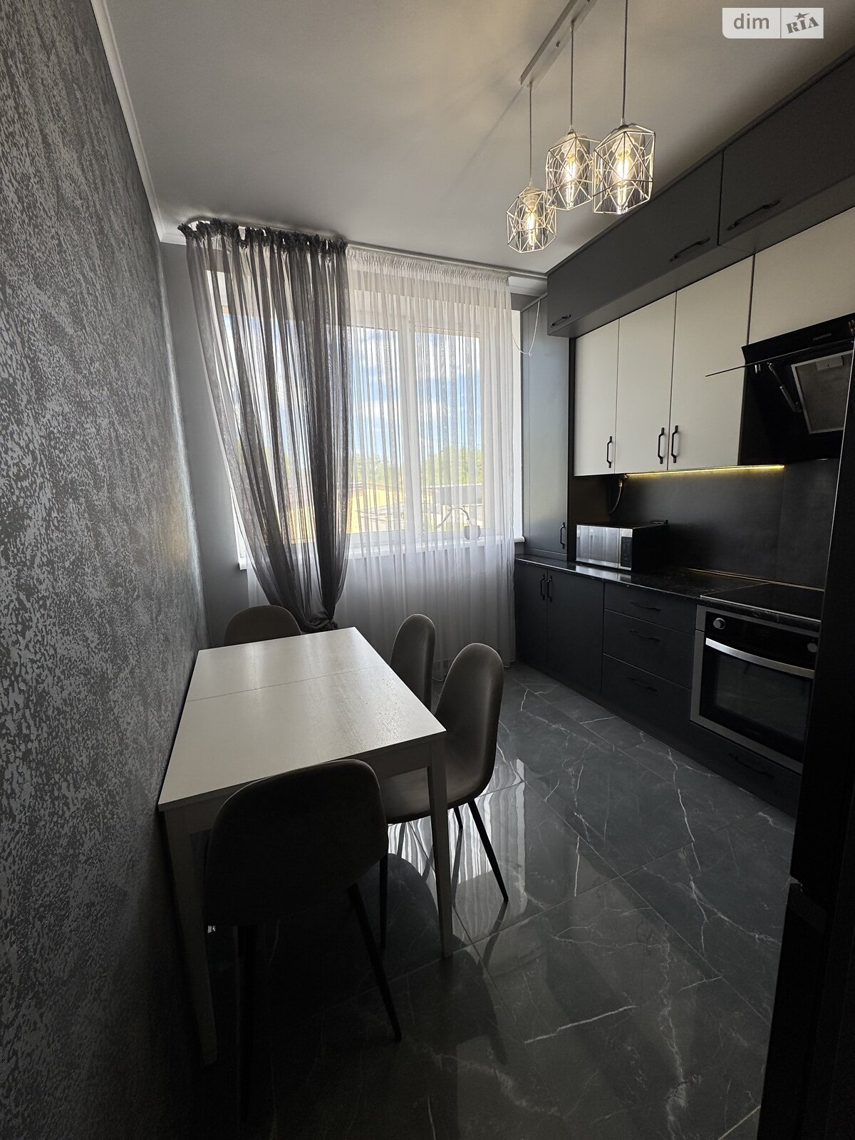 Продаж двокімнатної квартири в Надворній, на вул. Соборна 87, кв. 4, район Надвірна фото 1 Продаж двокімнатної квартири в Надворній, на вул. Соборна 87, кв. 4, район Надвірна фото 1