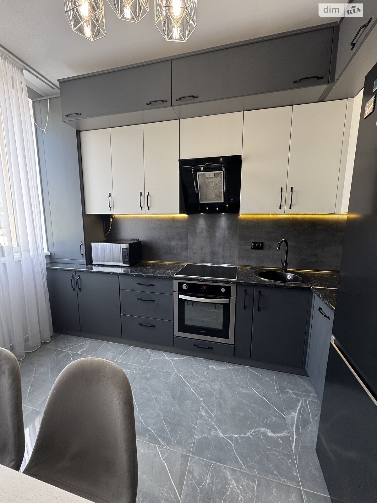 Продаж двокімнатної квартири в Надворній, на вул. Соборна 87, кв. 4, район Надвірна фото 1 Продаж двокімнатної квартири в Надворній, на вул. Соборна 87, кв. 4, район Надвірна фото 1