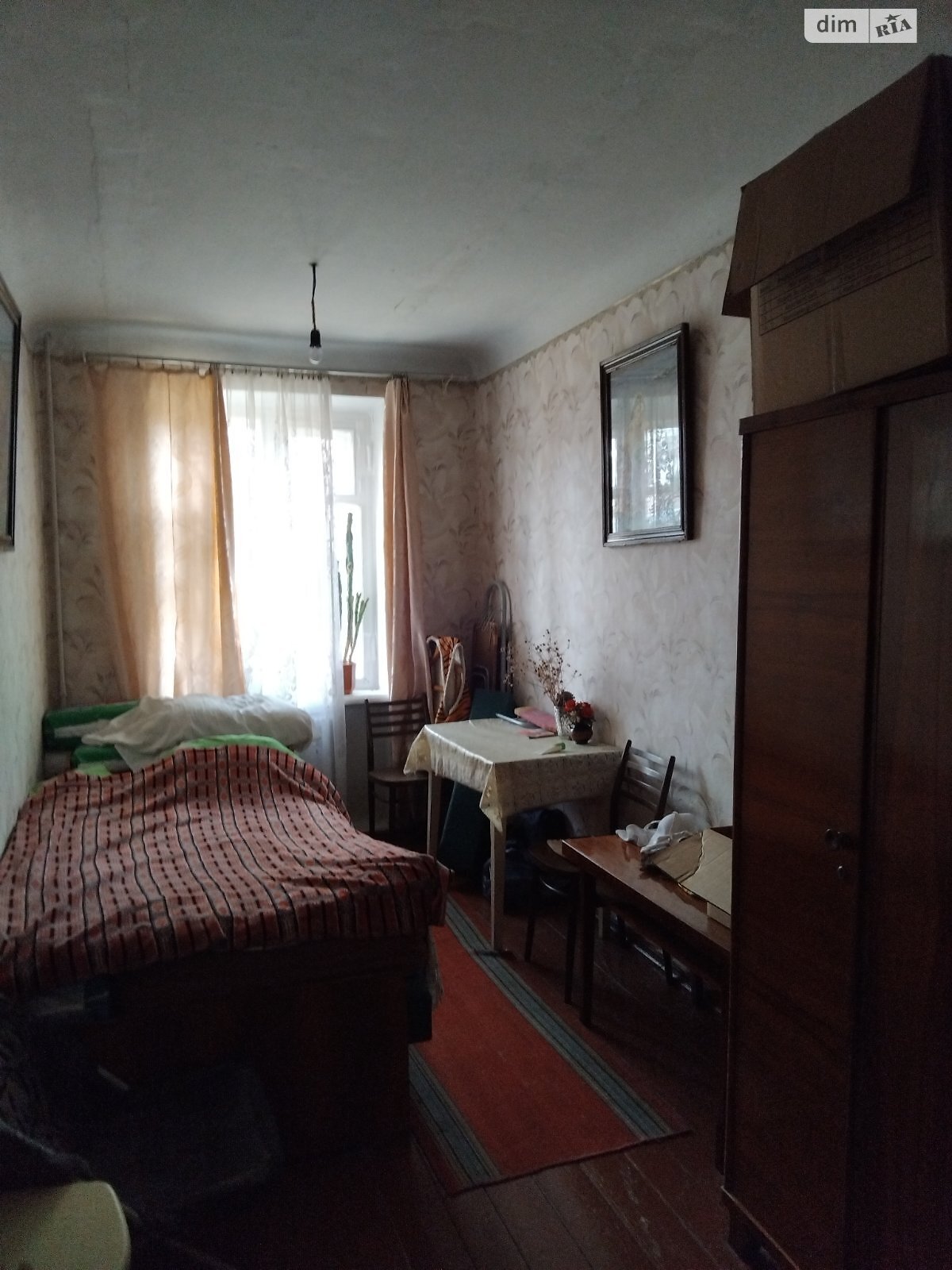 Продаж трикімнатної квартири в Ніжині, на вул. Космонавтів, фото 1 Продаж трикімнатної квартири в Ніжині, на вул. Космонавтів, фото 1